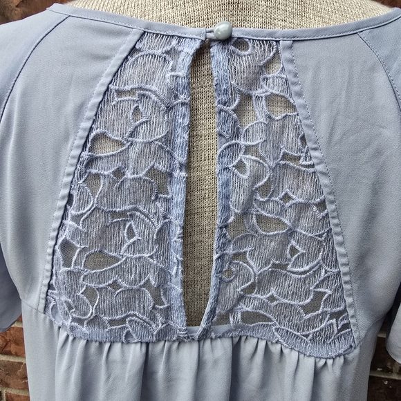 Maeve Blouse Womens 8 Blue Sheer Lace Yoke Short Sleeve Tunic Top Anthropologie - Picture 5 of 11